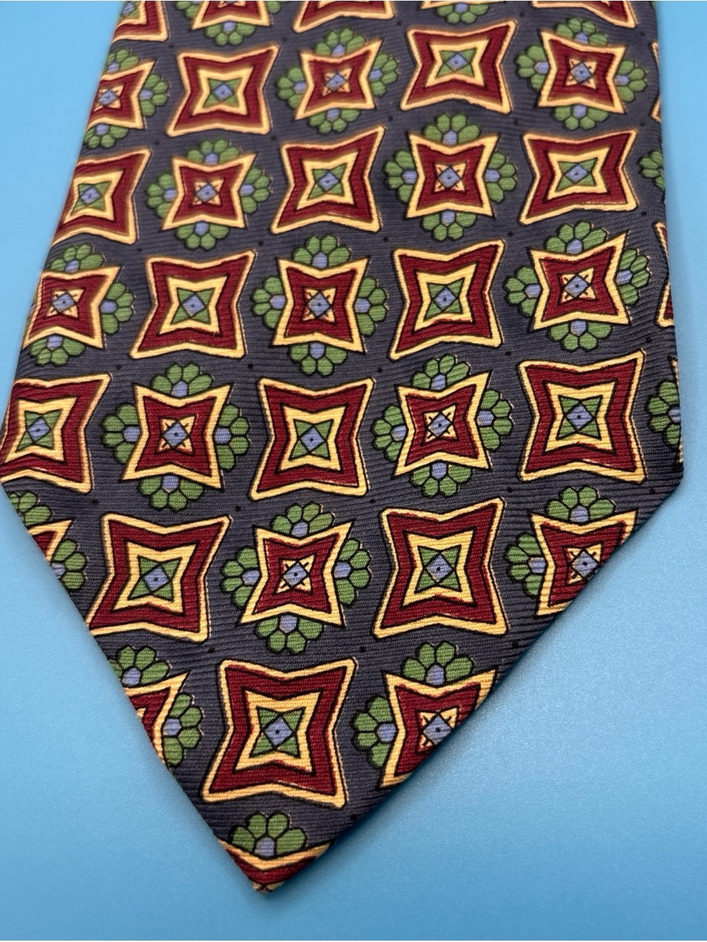 Polo Ralph Lauren 100% Silk Tie Blue Burgundy Green Yellow Geometric 58 x 3 1/2"